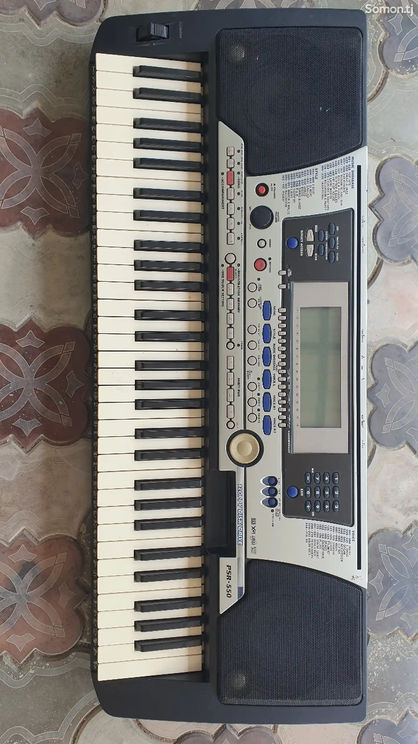 Синтезатор Yamaha-1