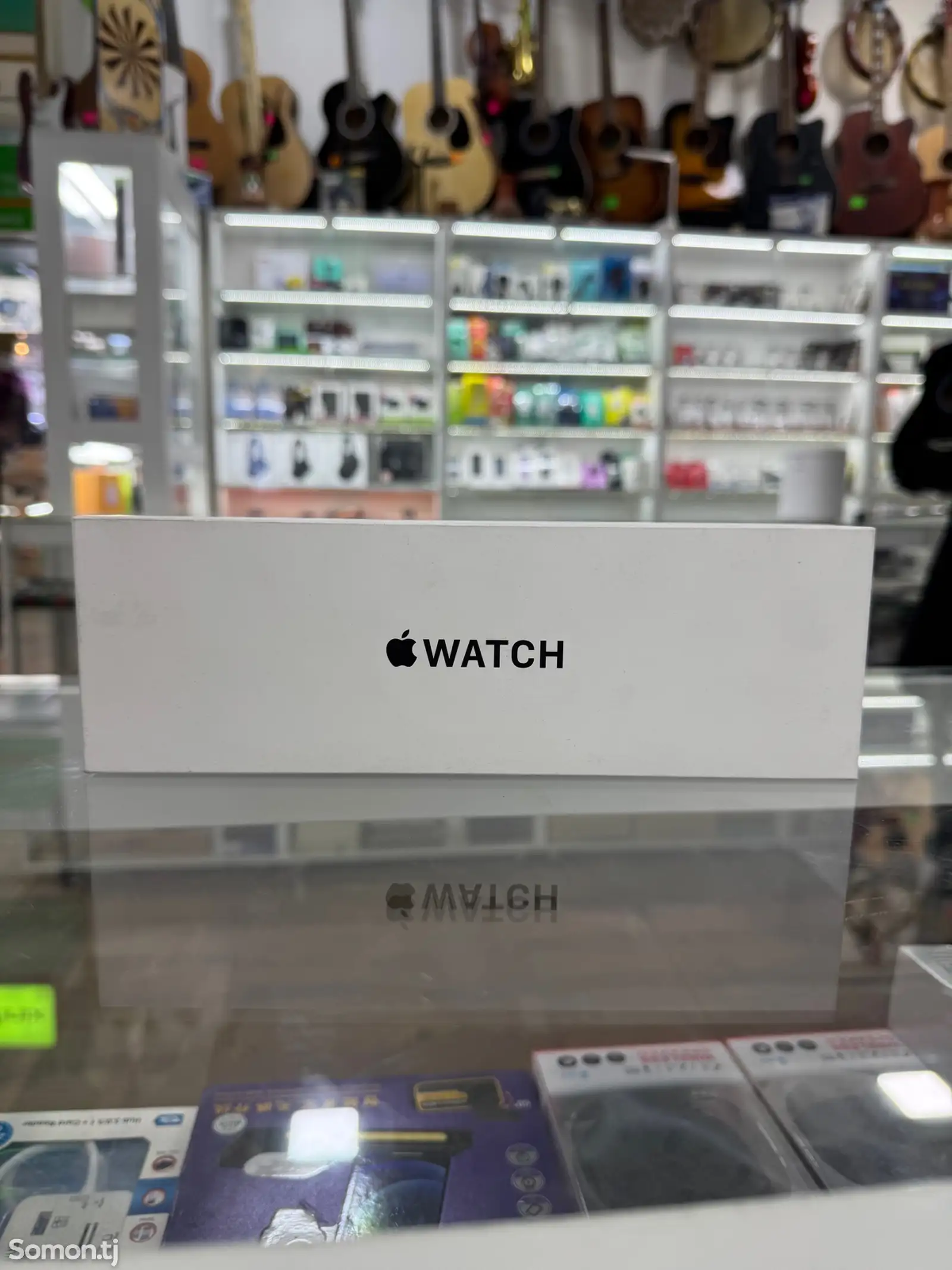 Смарт часы Apple Watch SE Gen2 44mm Midnight-1