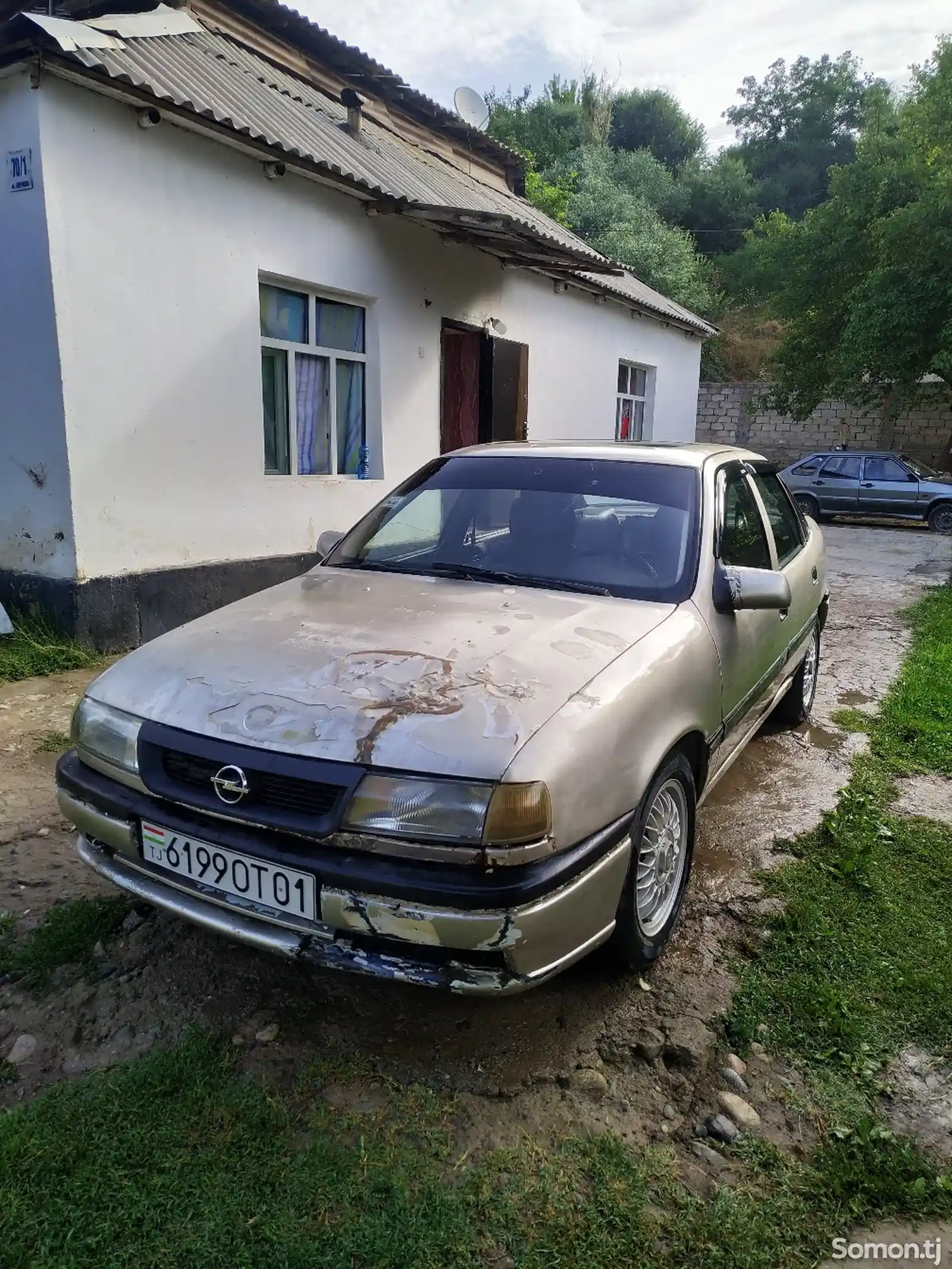 Opel Vectra A, 1992-2