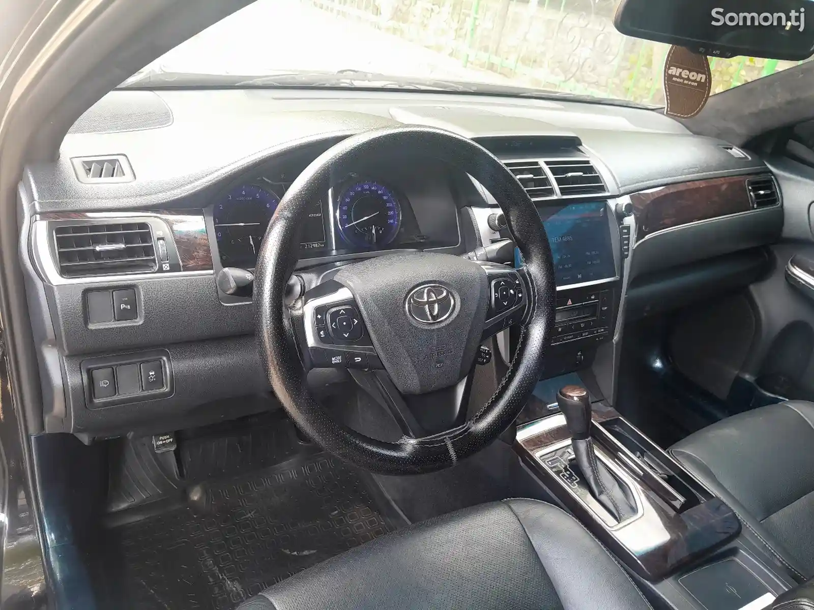 Toyota Camry, 2016-6