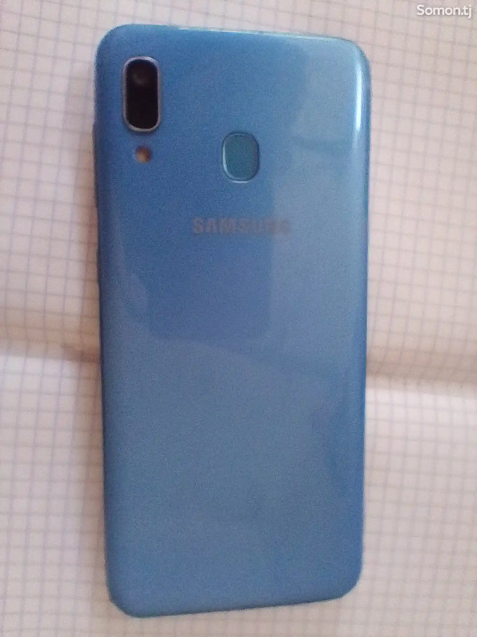 Samsung Galaxy A30-4