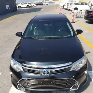 Toyota Camry, 2015