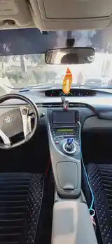 Toyota Prius, 2011-13