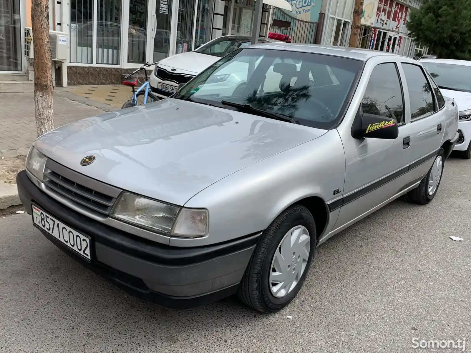 Opel Vectra A, 1992-2