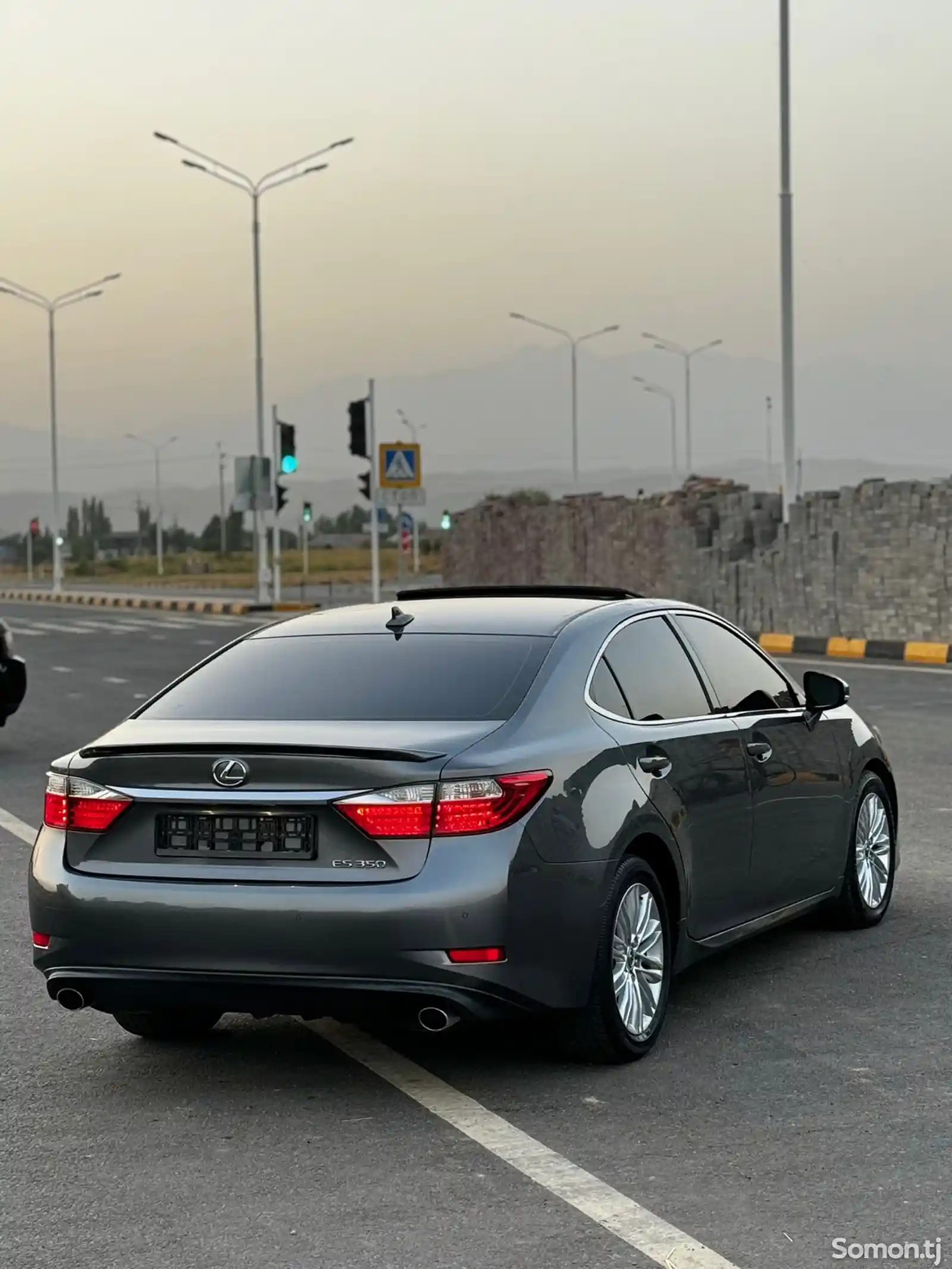 Lexus ES series, 2013-5