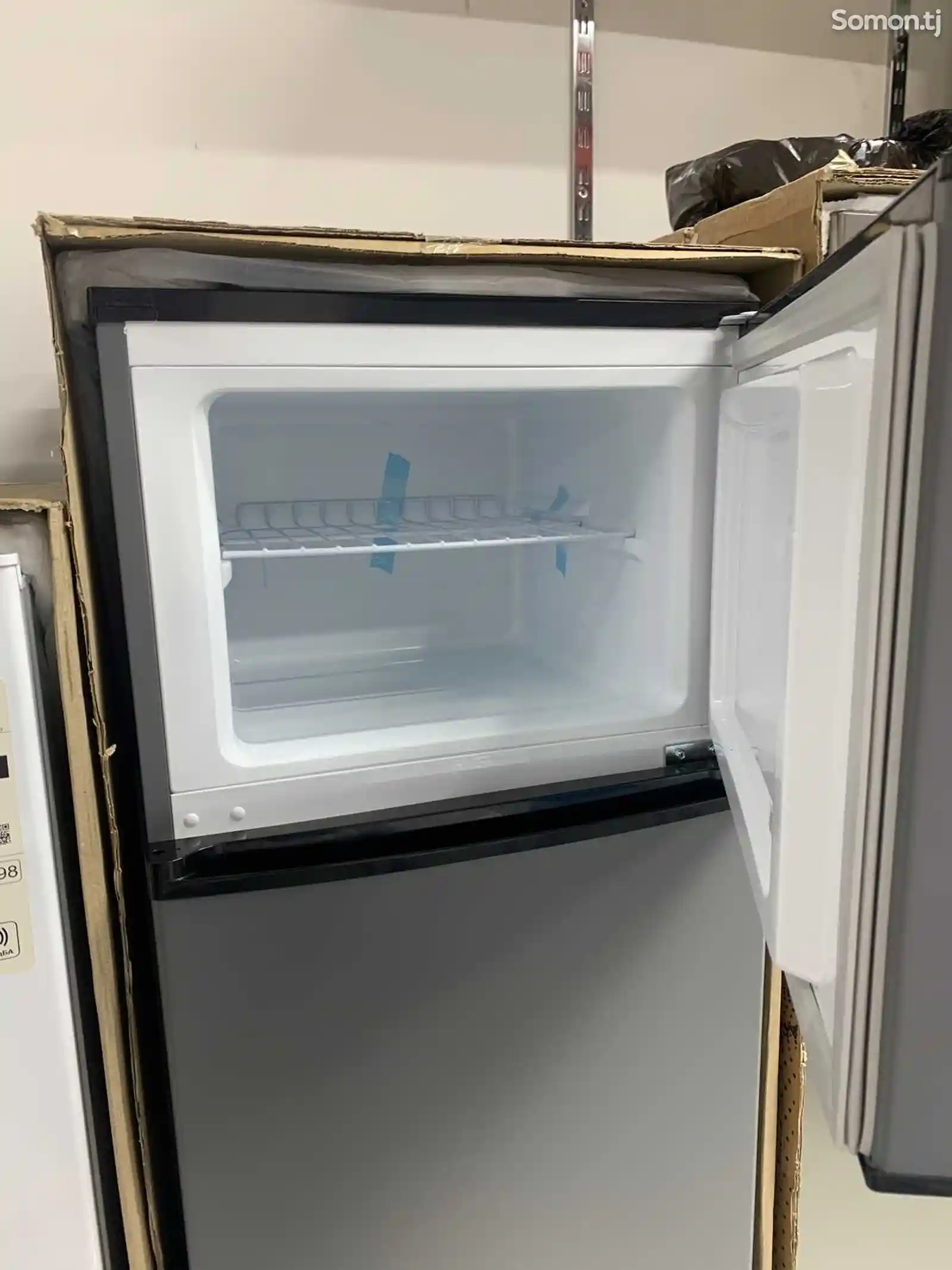 Холодильник HS 276-2