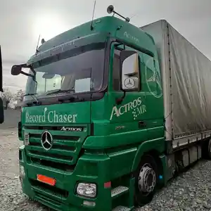 Бортовой грузовик Mercedes benz Actros