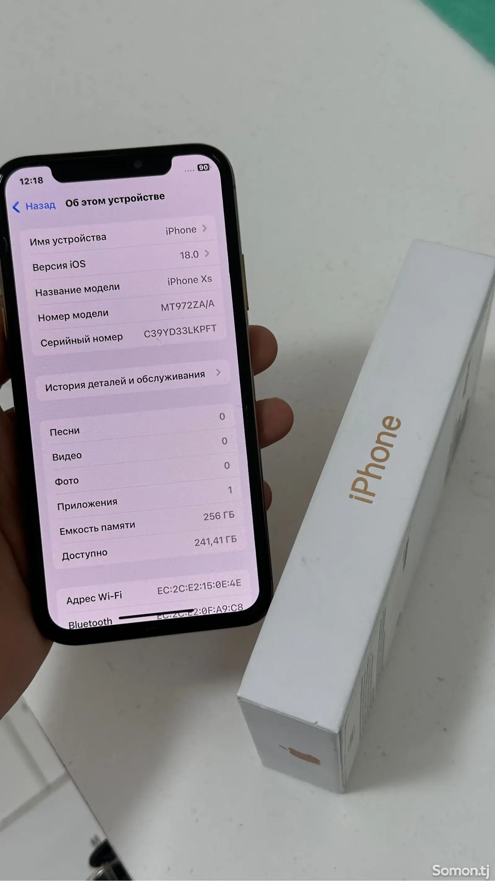 Apple iPhone Xs, 256 gb, Gold-2