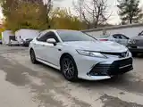 Toyota Camry, 2022-3