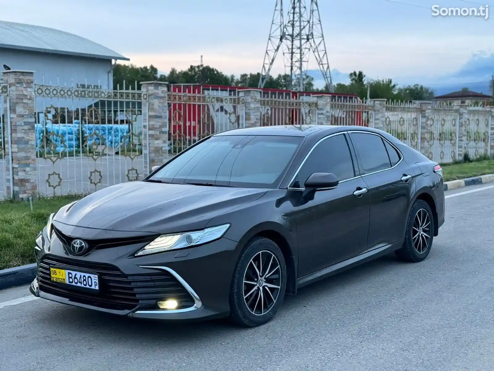 Toyota Camry, 2021-6