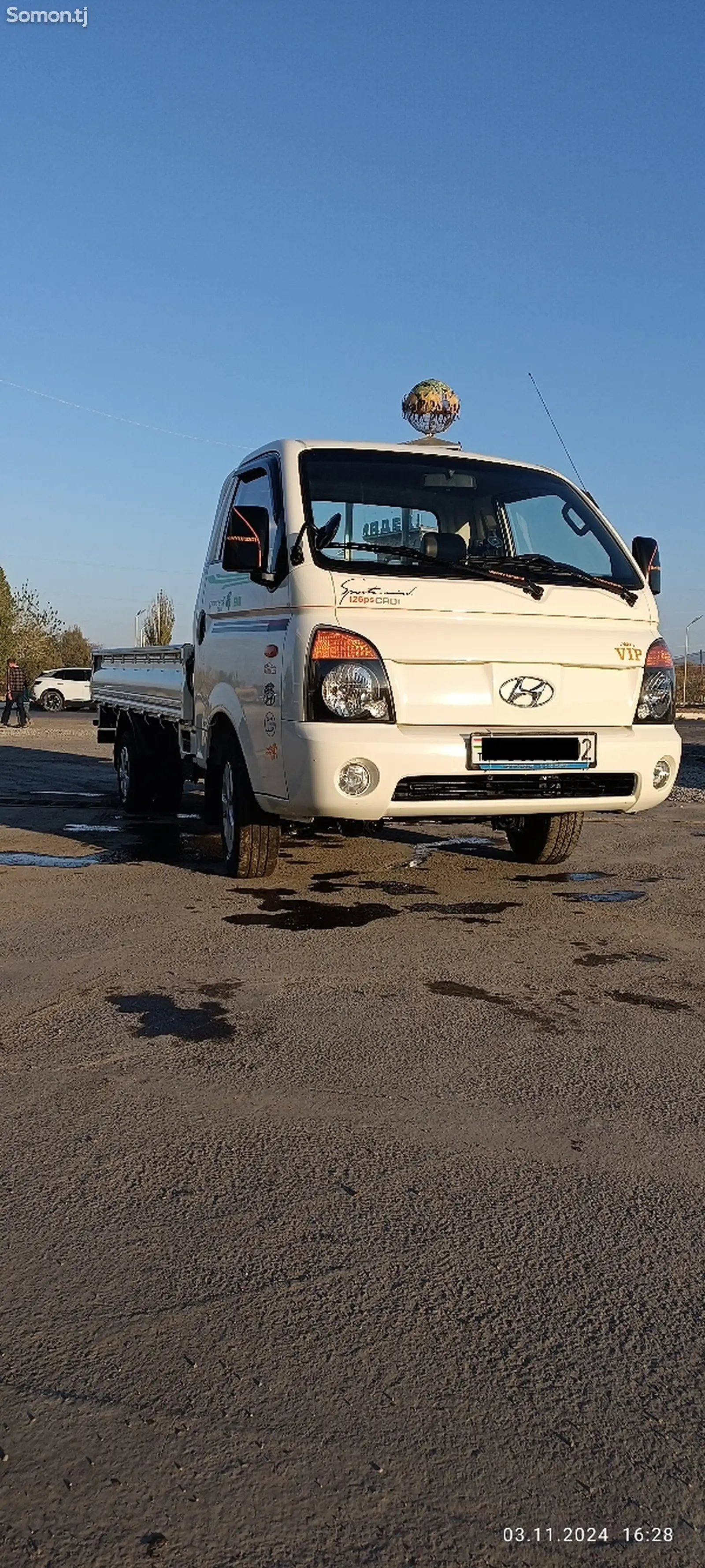 Бортовой автомобиль Hyundai Porter, 2010-1