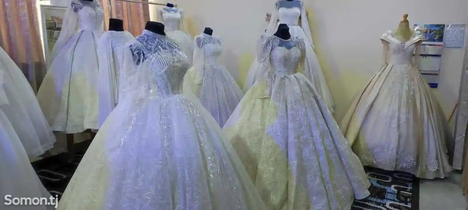 Комплект свадебных платьев-3