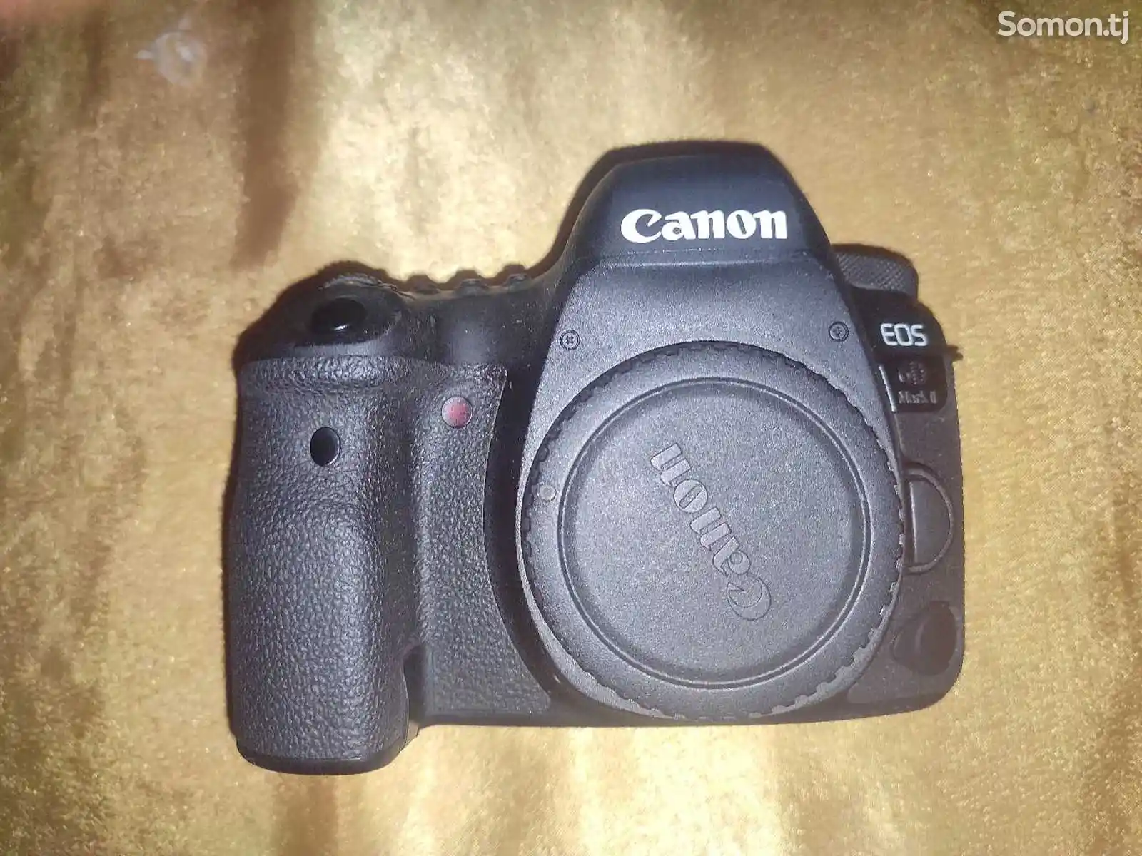 Фотоаппарат canon 6D mark 2-1