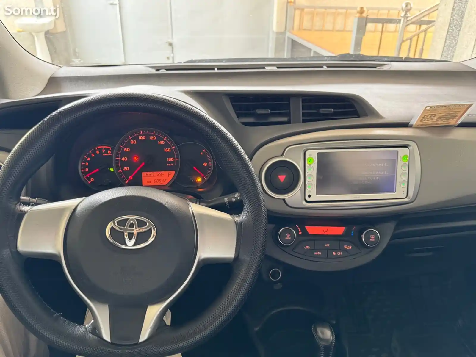 Toyota Vitz, 2012-4