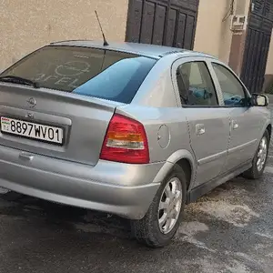 Opel Astra J, 2003