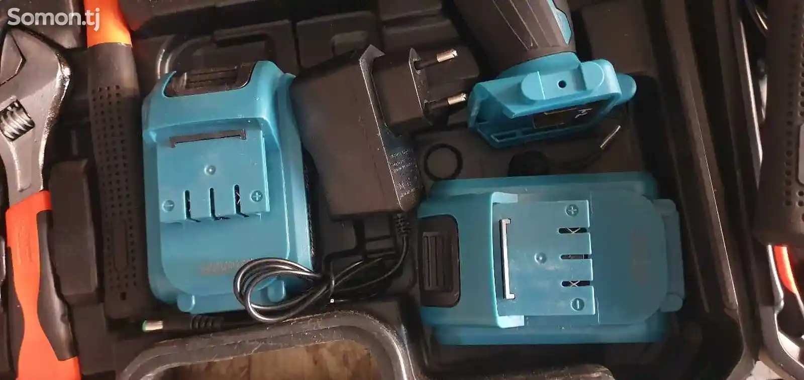 Аккумуляторный шурупаверт Makita-50V-4