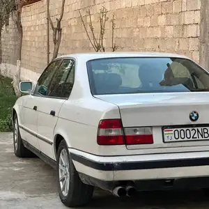 BMW 5 series, 1990