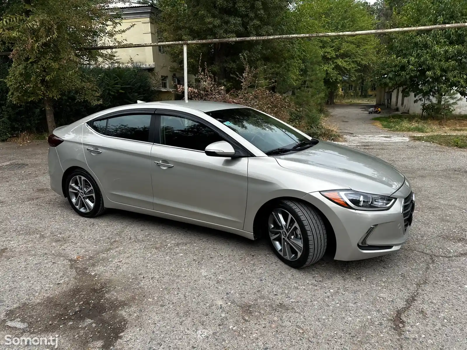 Hyundai Elantra, 2017-1