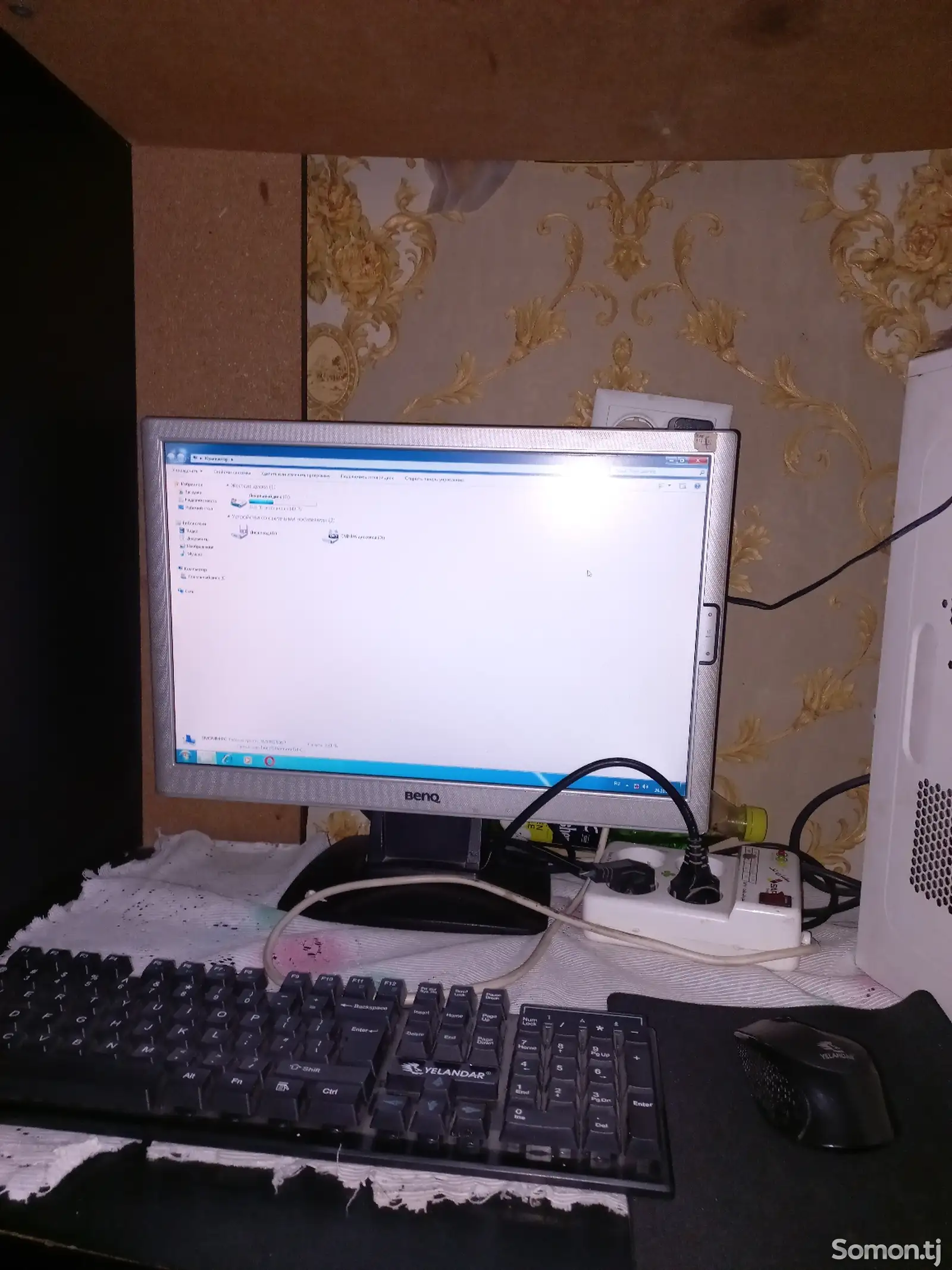 Компютер BenQ-1