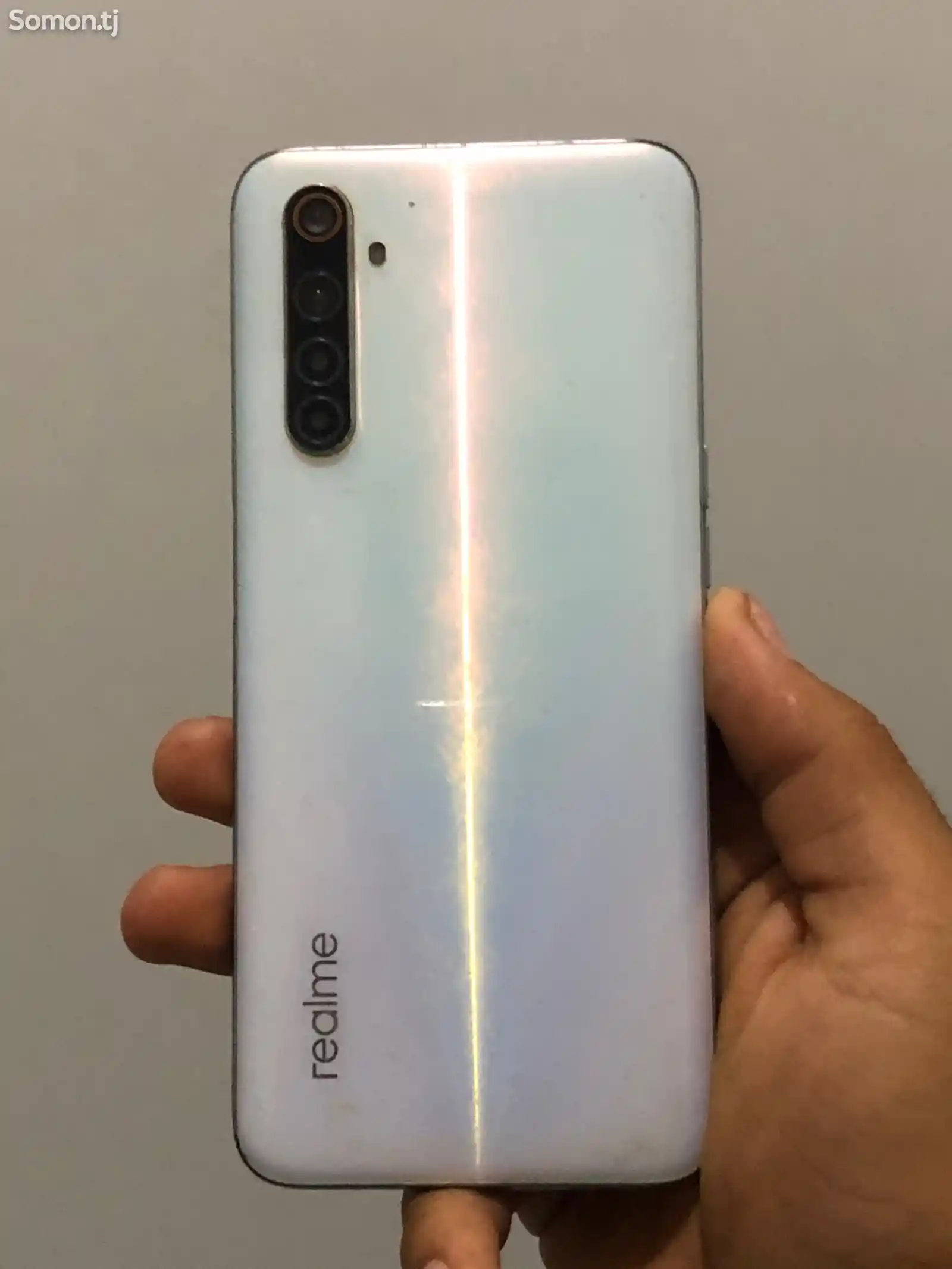 Realme 6 4/128гб-1