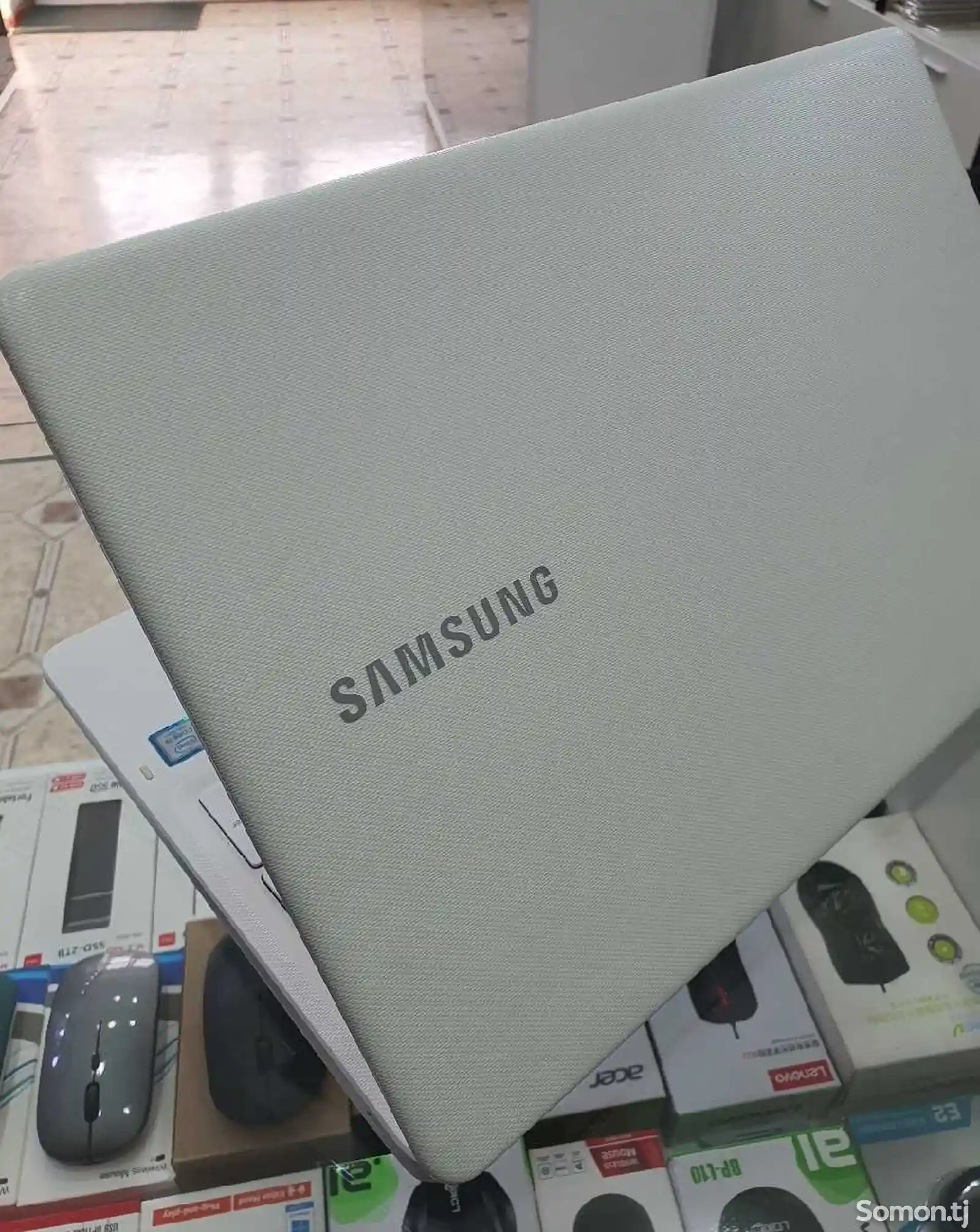 Ноутбук Samsung Core I5 7gen 8gb/256ssd-5