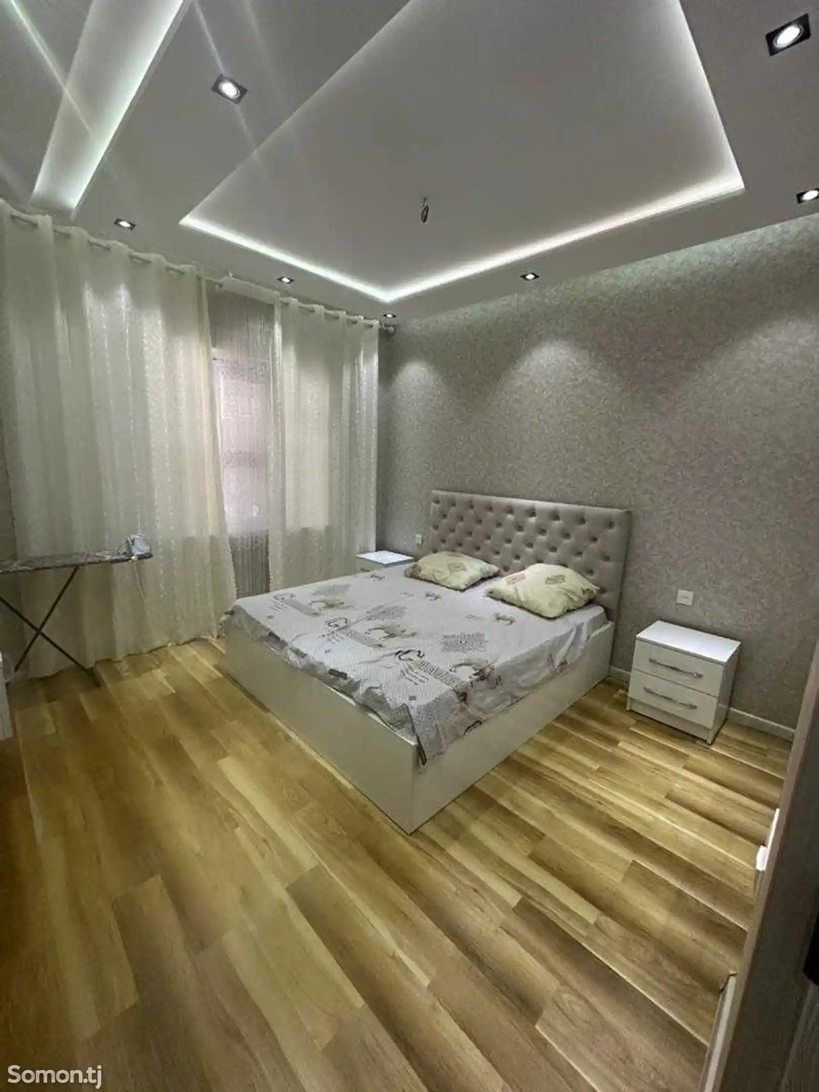 2-комн. квартира, 3 этаж, 60м², Космонавтов-3