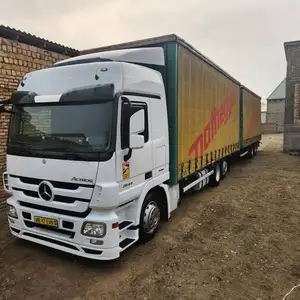 Бортовой грузовик Mercedes Actros 2544