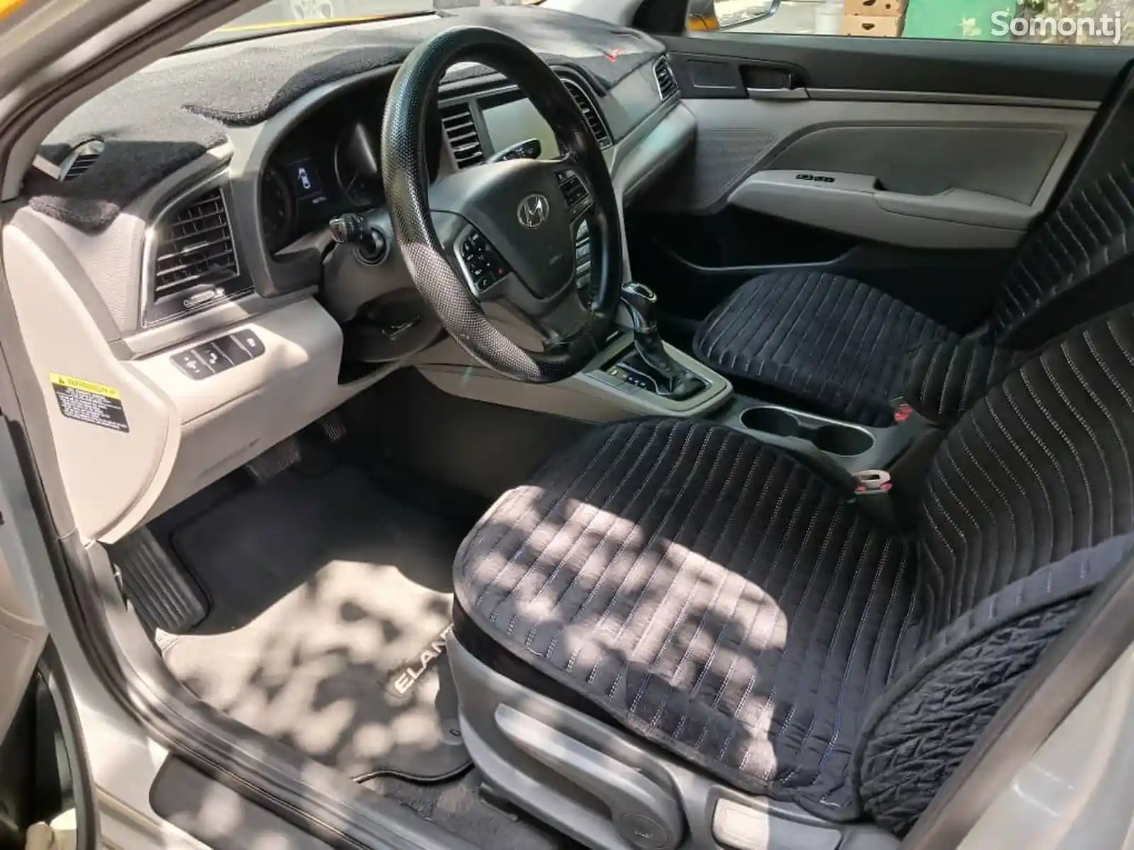 Hyundai Elantra, 2018-4