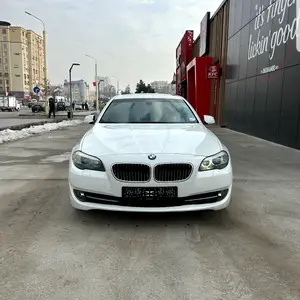 BMW 5 series, 2011