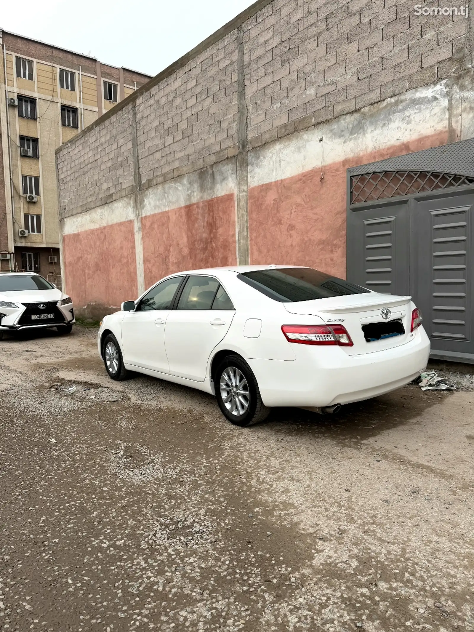 Toyota Camry, 2010-1