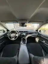 Toyota Camry, 2018-7