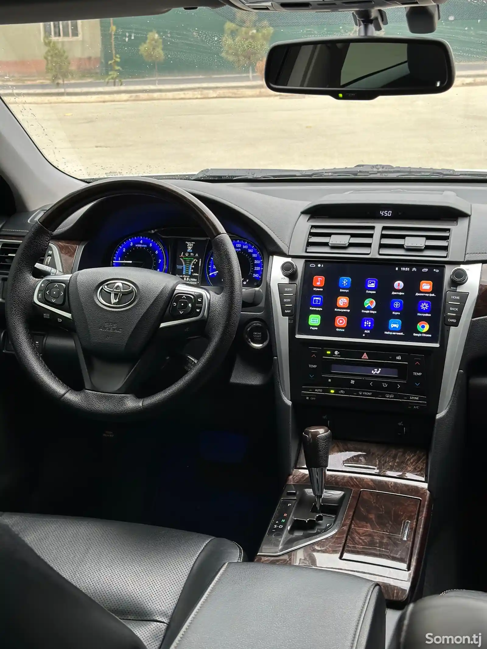 Toyota Camry, 2015-7