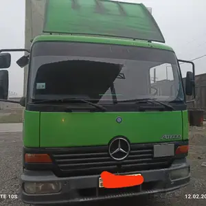 Бортовой грузовик Mersedes-Benz Atego, 2001