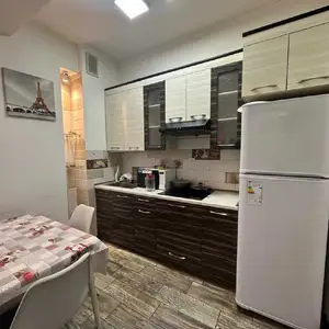 2-комн. квартира, 15 этаж, 60м², Шохмансур