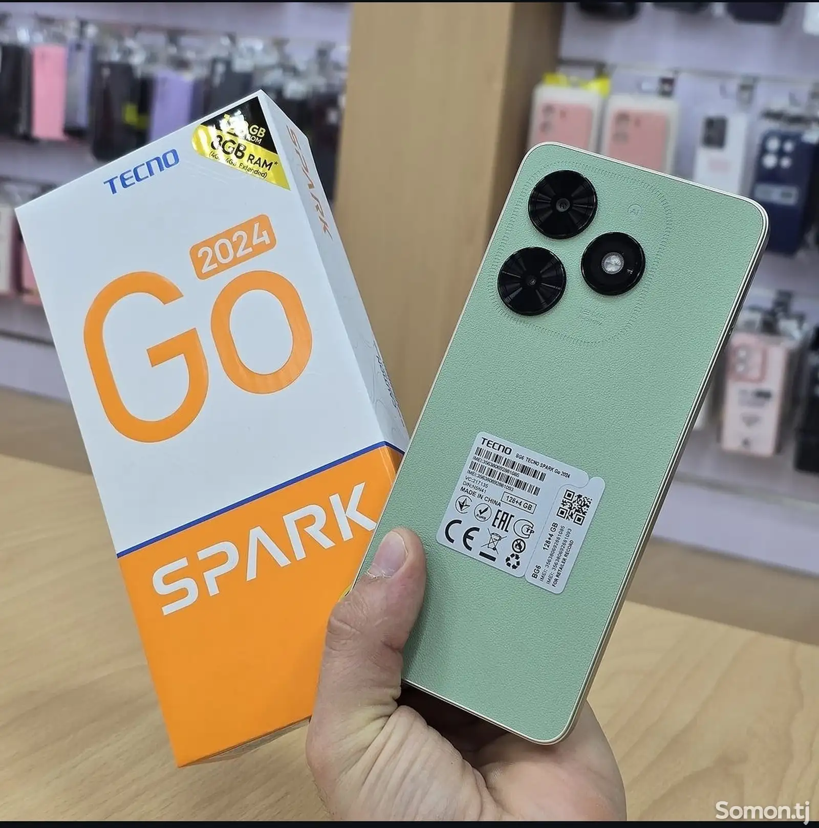 Tecno Spark Go 4+4/64Gb-1