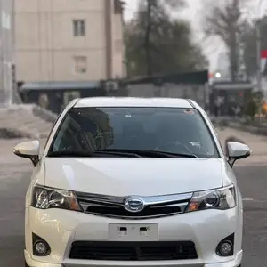 Toyota Fielder, 2015