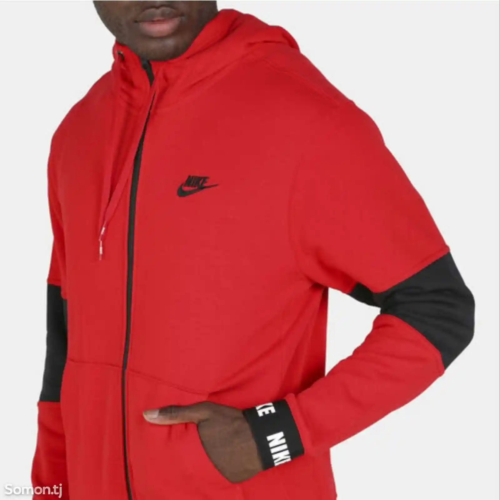 Спортивная мужская одежда Nike-6