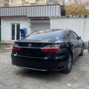 Toyota Camry, 2015