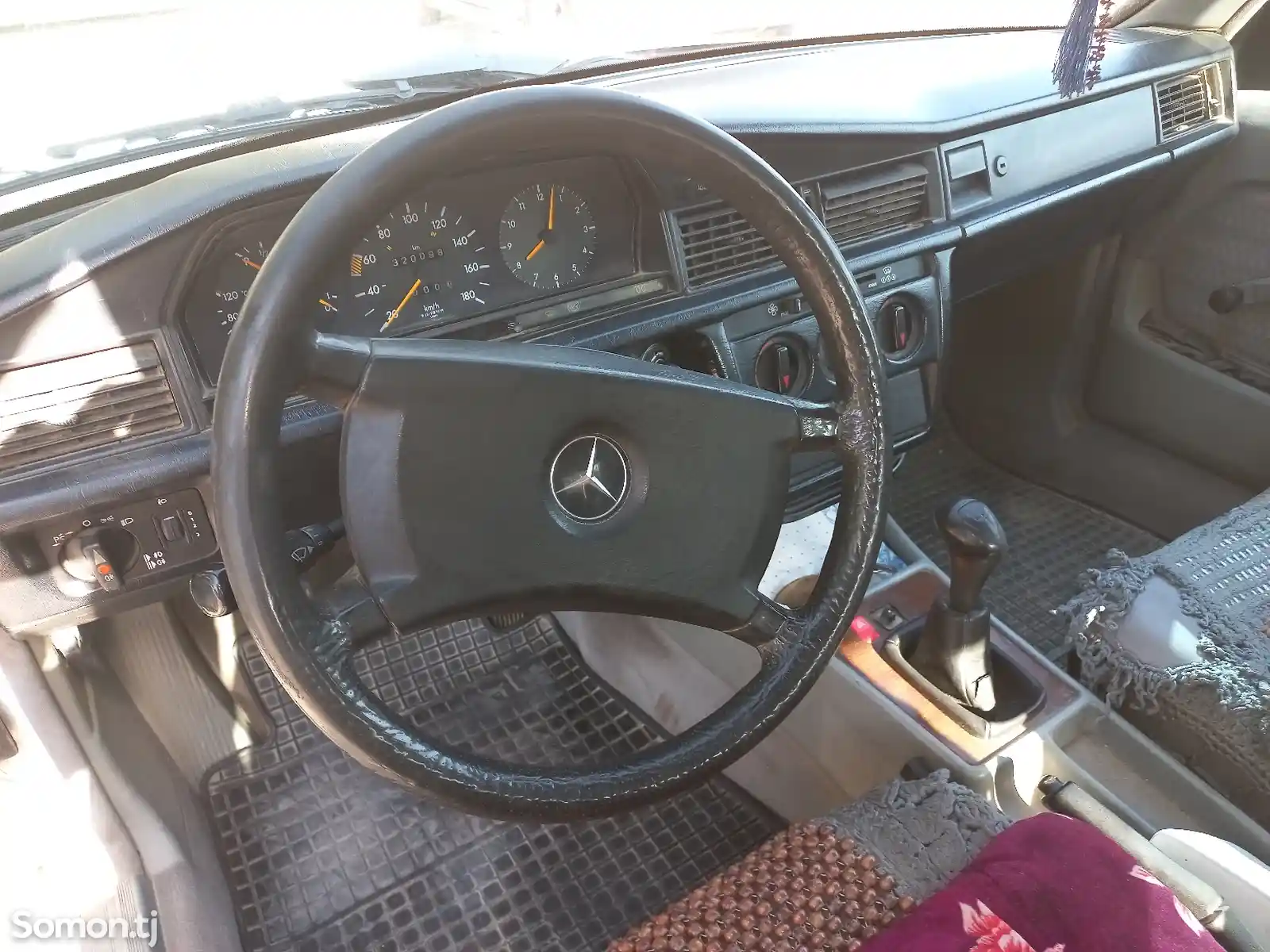 Mercedes-Benz W201, 1991-1