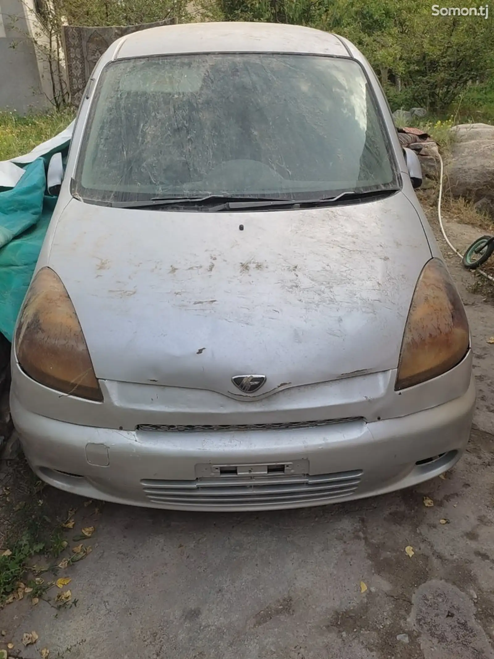 Toyota Vitz, 1999-4