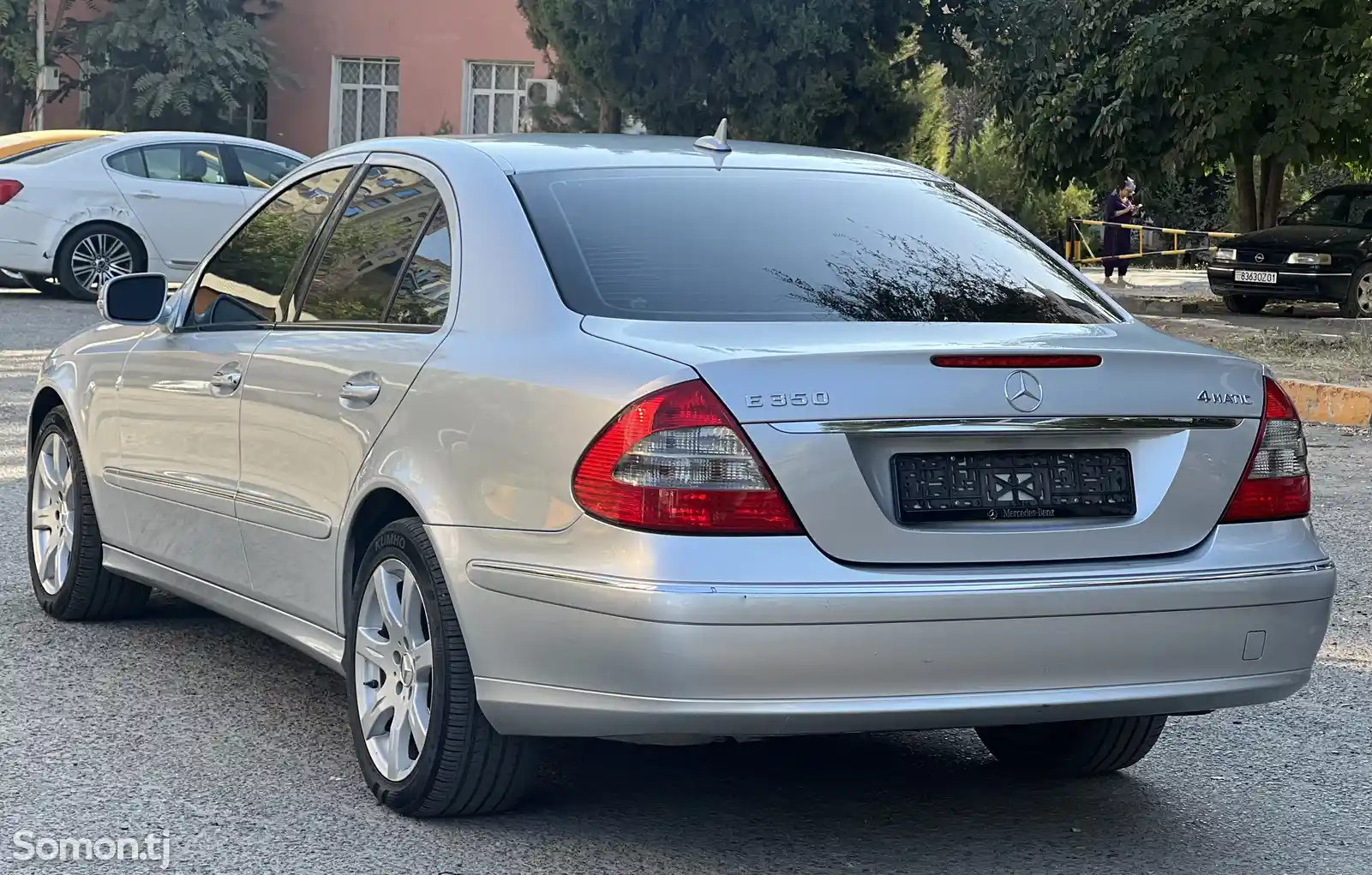 Mercedes-Benz E class, 2008-1