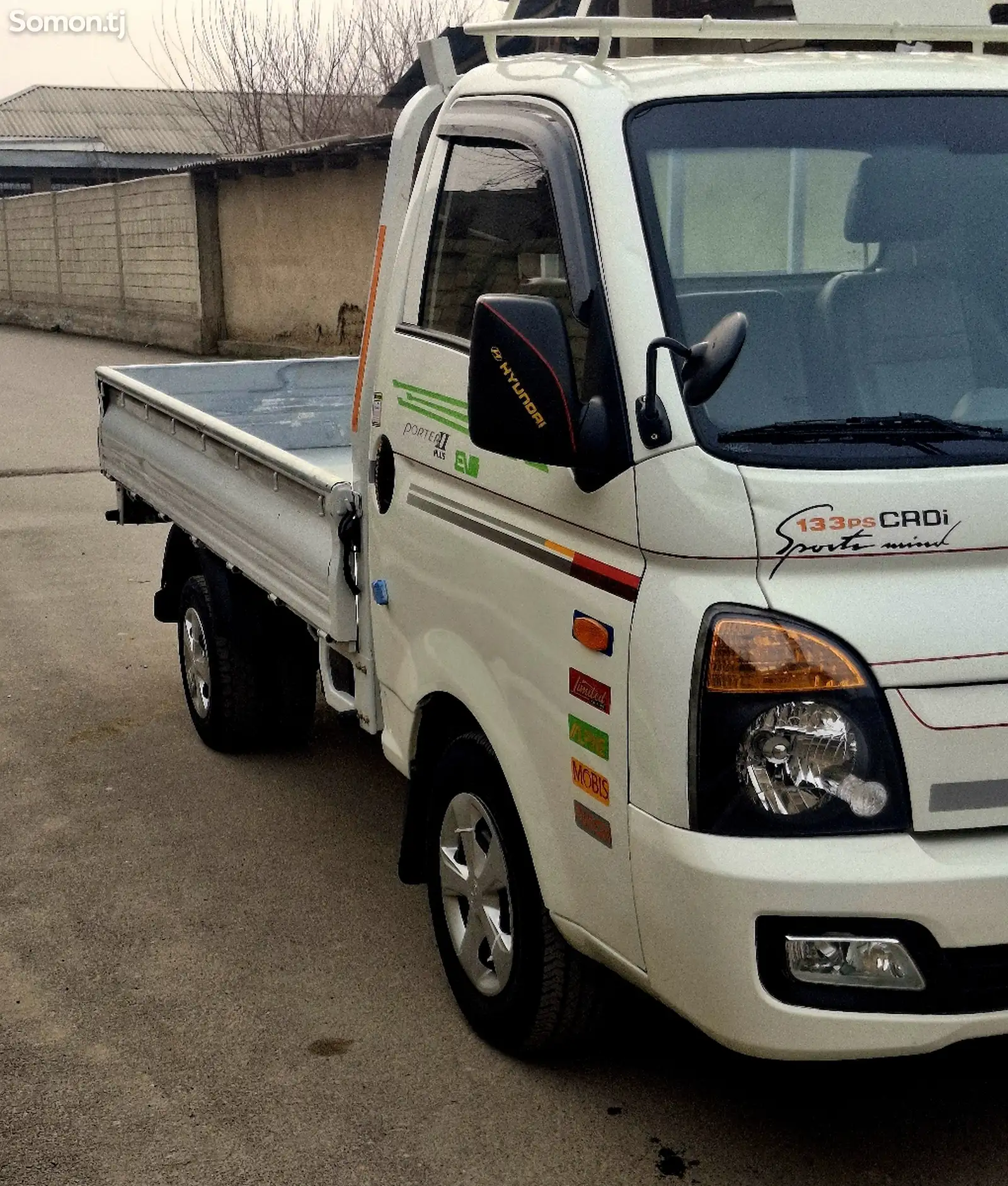 Бортовой автомобиль Hyundai Porter, 2015-1