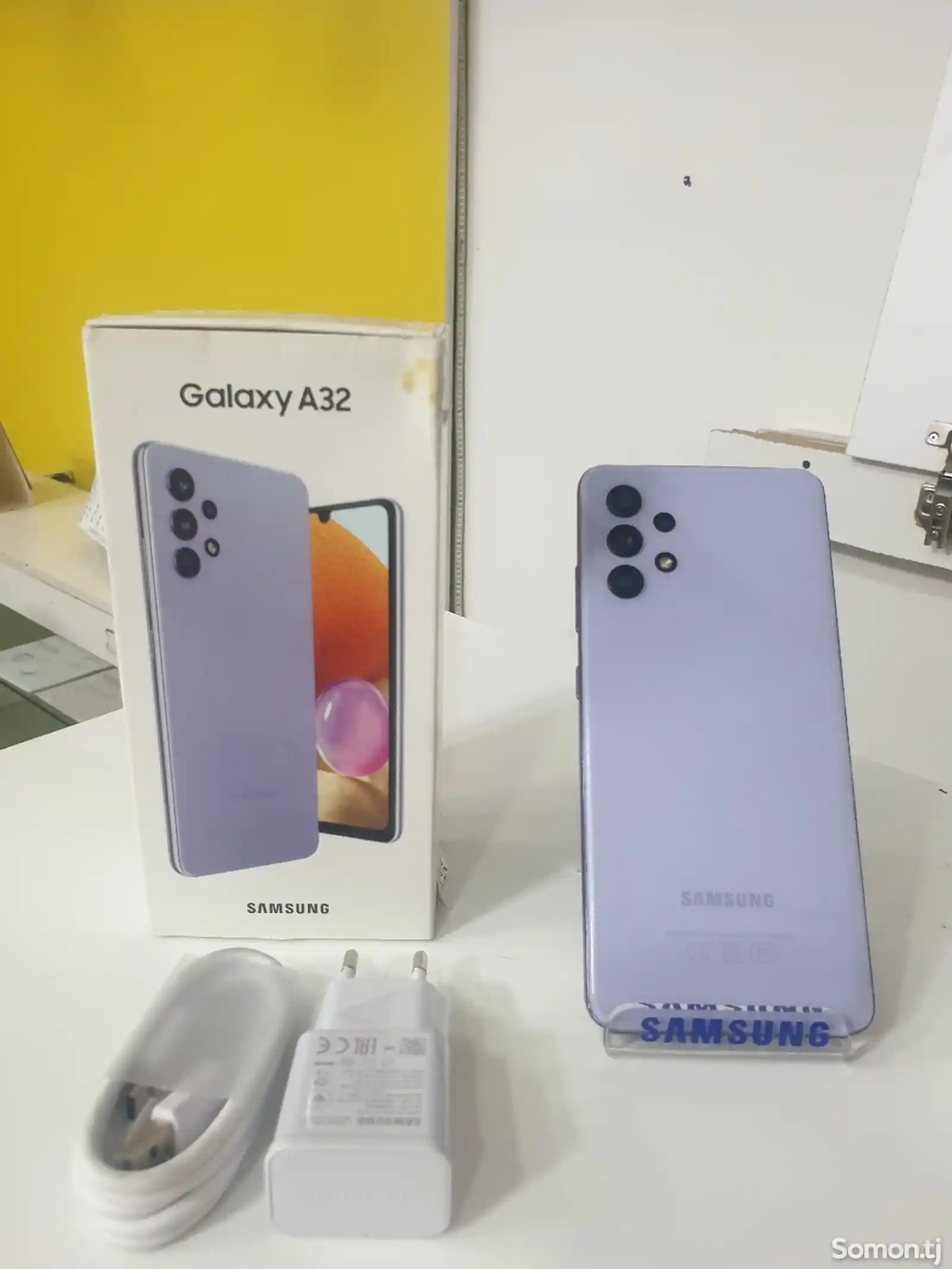 Samsung Galaxy A32-2