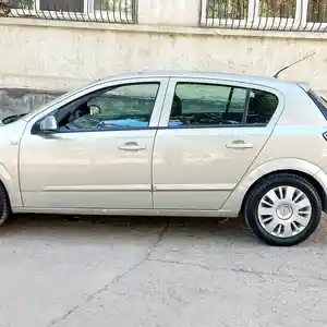 Opel Astra H, 2007