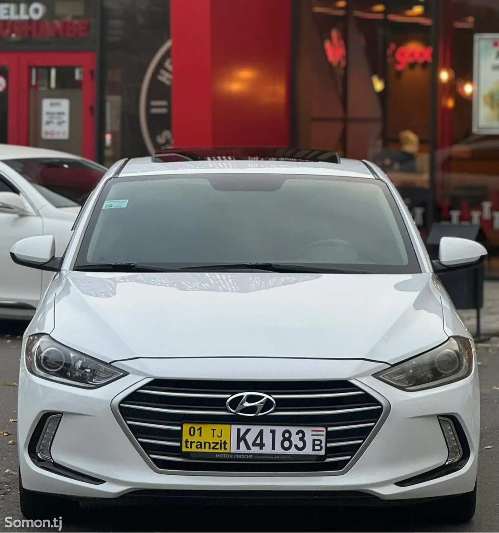 Hyundai Elantra, 2018-4