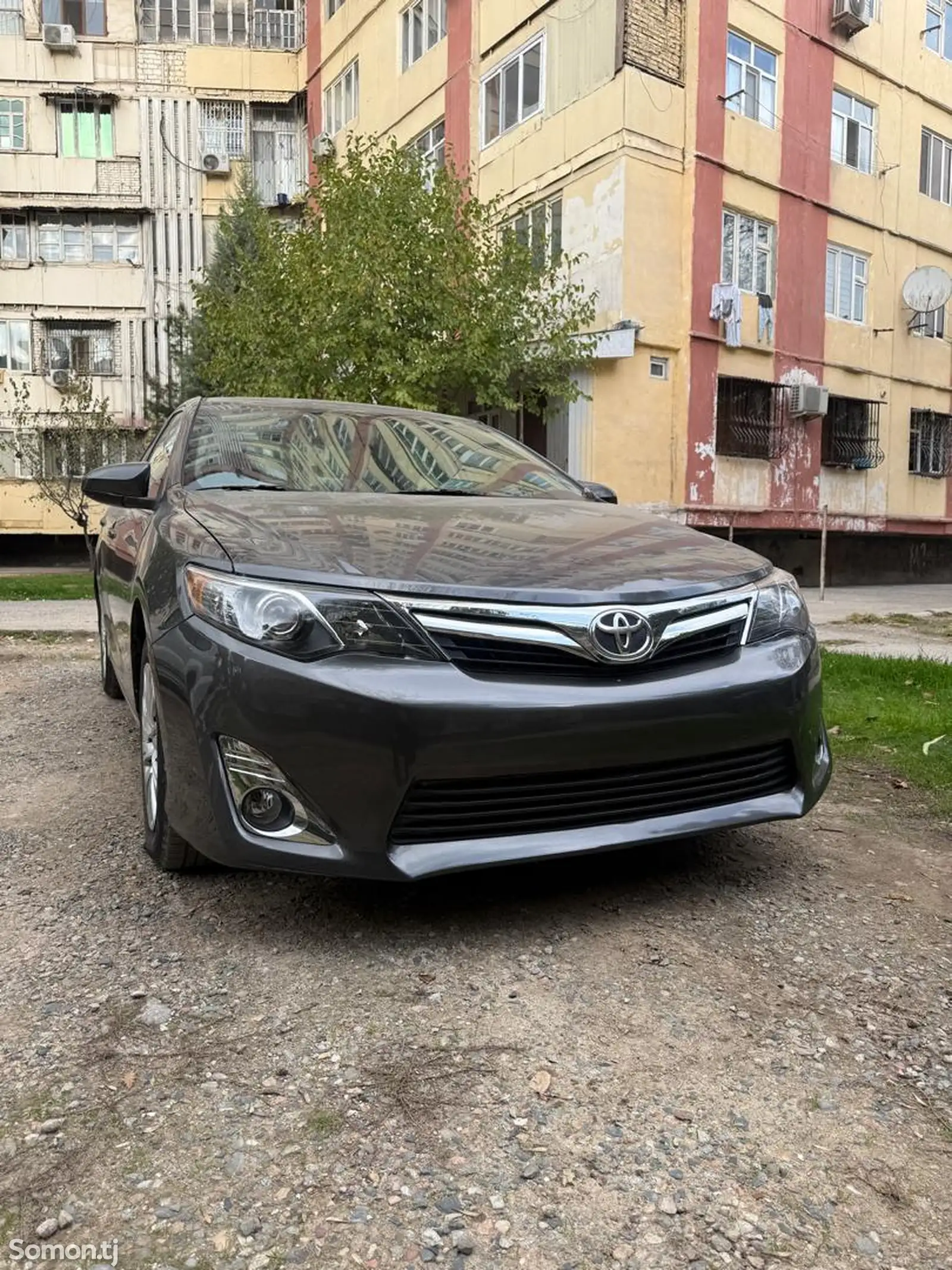 Toyota Camry, 2014-1