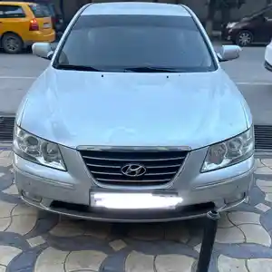 Hyundai Sonata, 2009