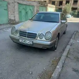 Mercedes-Benz E class, 1997