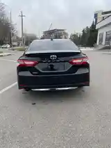 Toyota Camry, 2019-6