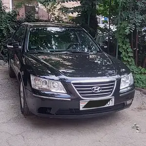 Hyundai Sonata, 2009